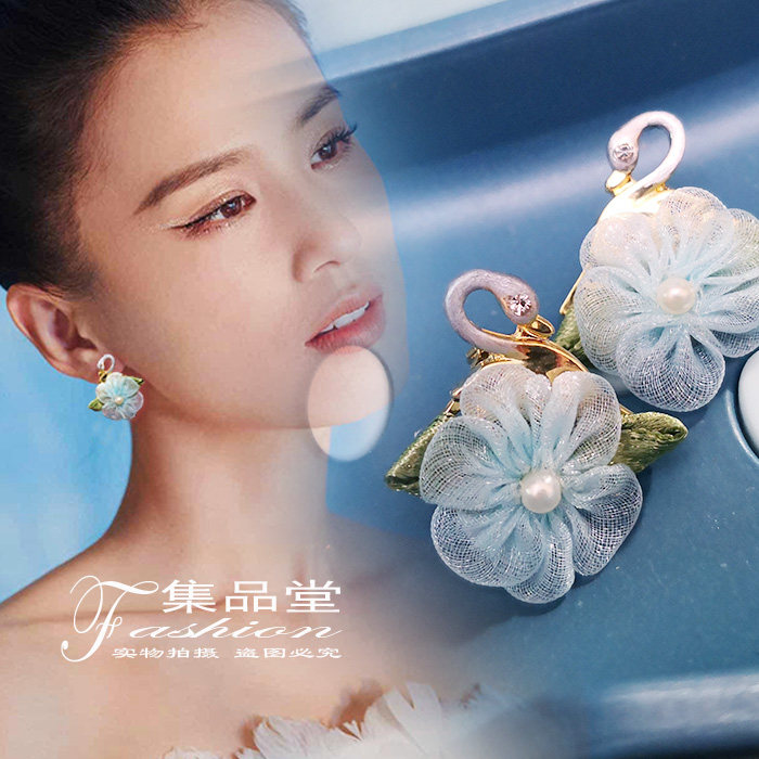 日韩欧美风情花朵个性耳钉百搭银针耳饰气质天鹅水钻闪亮蕾丝饰品
