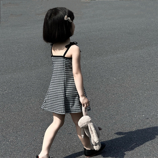 WONIU~好气质~女童黑格子系带A字裙女宝宝生日喜庆红色连衣裙夏季