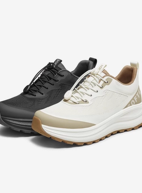 百思图2025秋商场新款潮流网面透气户外黑色男运动休闲鞋B5030CM5