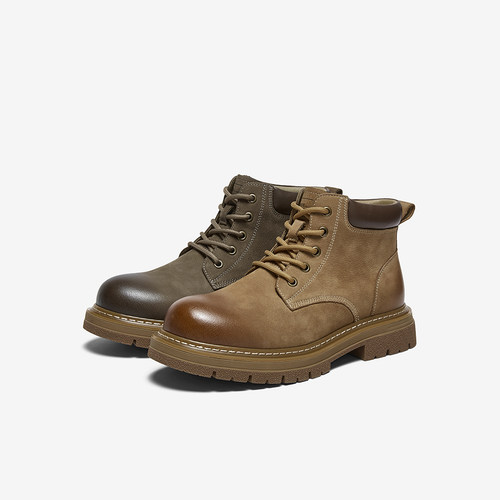 百思图25冬季商场新款加绒保暖马丁靴时尚户外运动男短靴WF512DD5