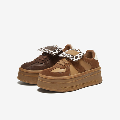 百思图2025春商场新款加绒保暖德训鞋松糕厚底女休闲鞋I7539AM5