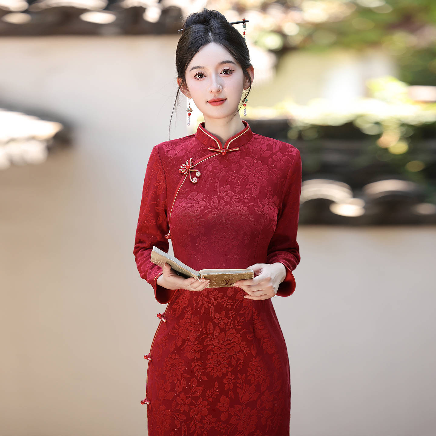 红色长袖蕾丝旗袍敬酒服拜年服