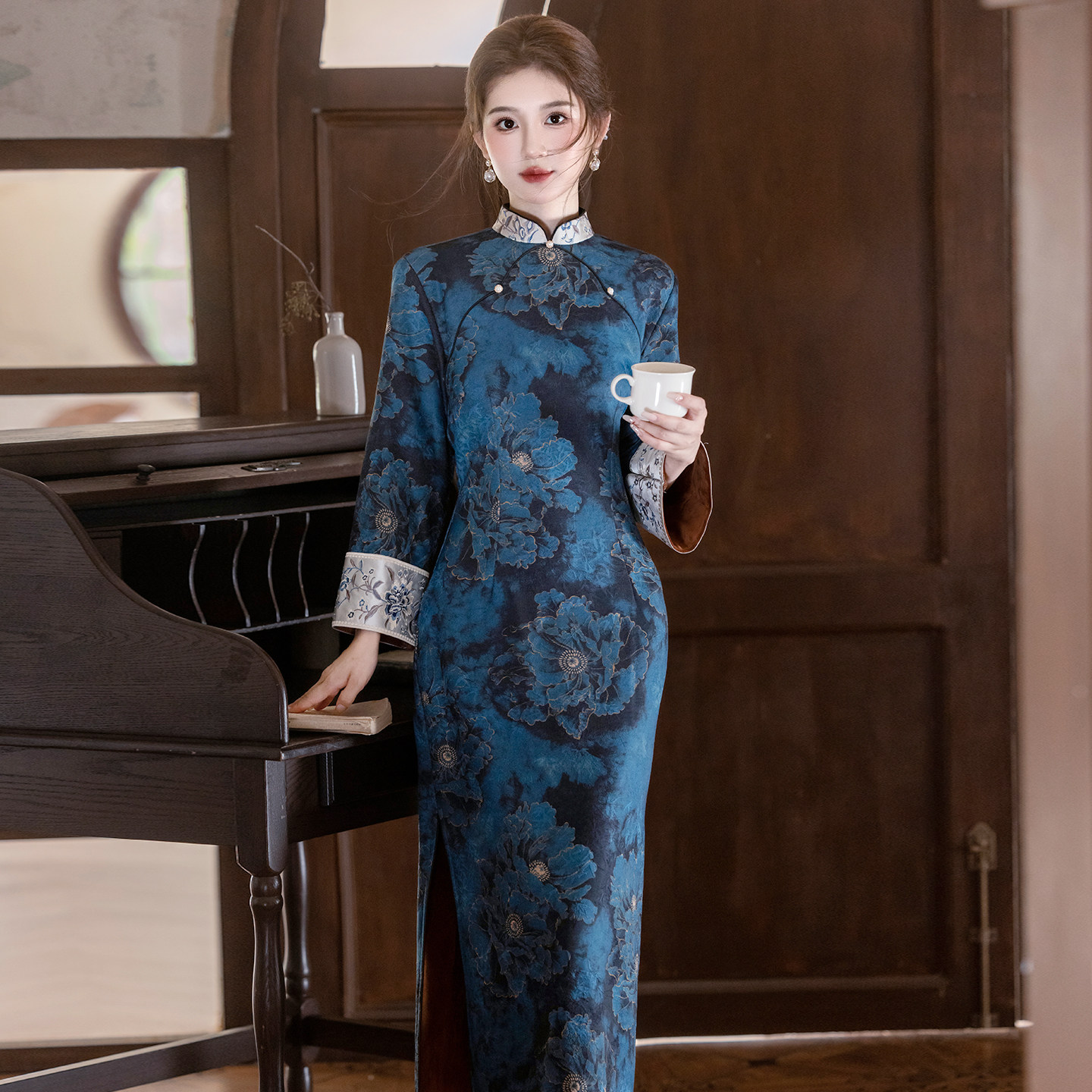 新中式复古国风长袖加绒保暖旗袍