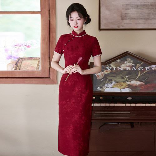 红色新中式旗袍新娘结婚敬酒礼服