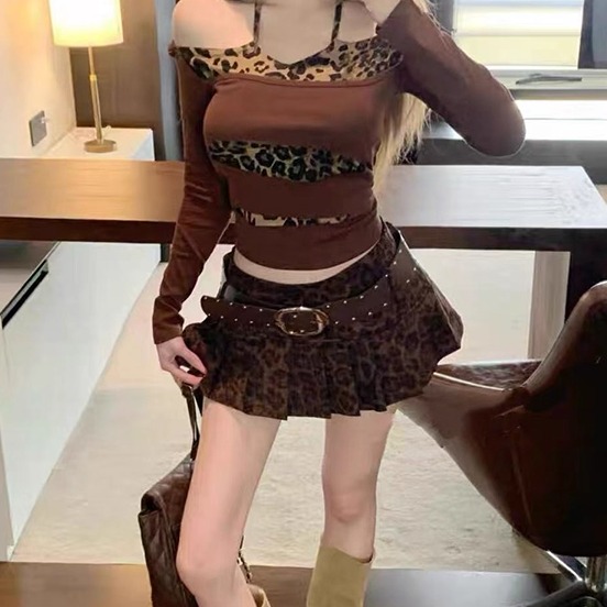 辣妹风豹纹半身裙女秋冬2025新款修身显瘦辣妹高腰百搭A字短裙