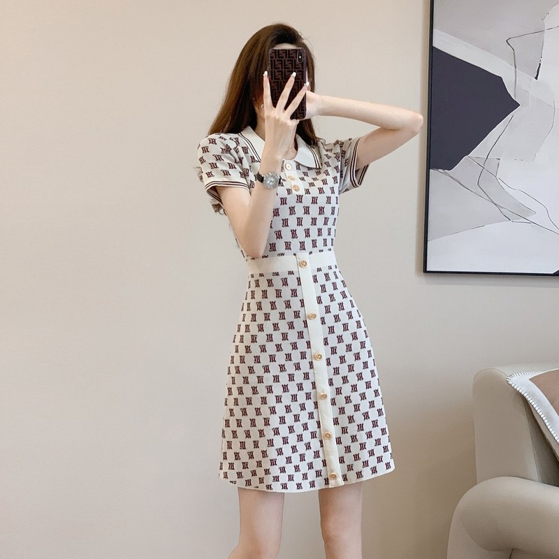 法式小香风Polo针织连衣裙女夏季2025新款气质名媛显瘦高级感裙子,女装/女士精品,大码内搭,淘宝优惠券,粉丝福利购,淘宝优惠卷