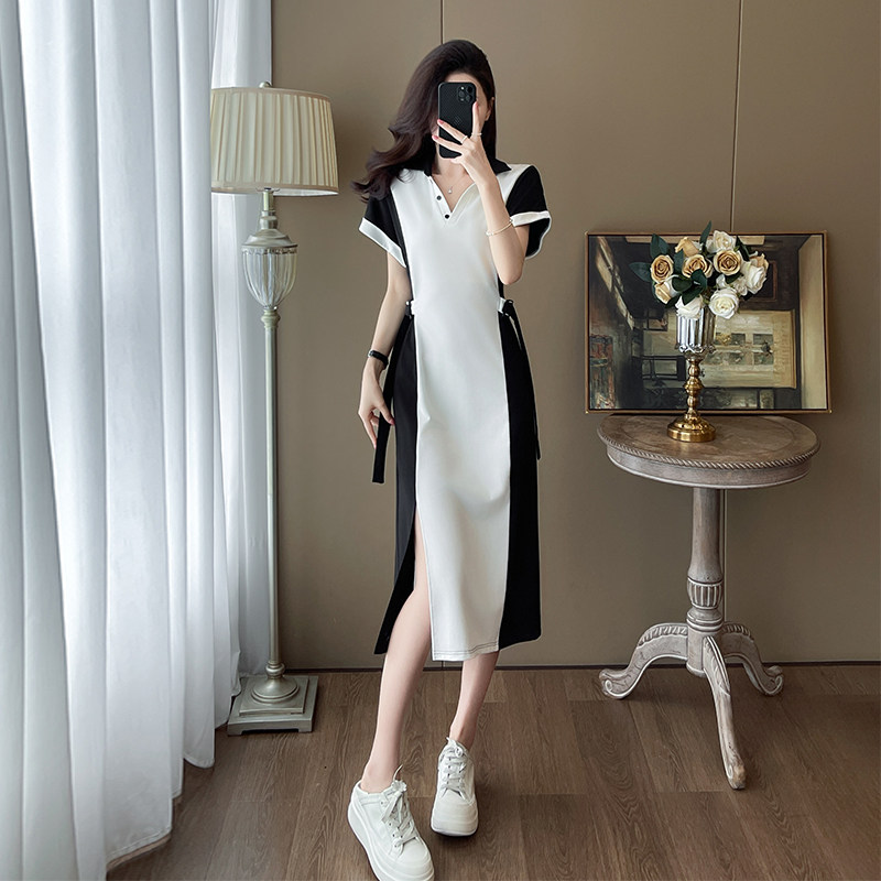 小众设计感黑白撞色拼接女夏季新款收腰显瘦休闲开叉t恤裙,女装/女士精品,大码内搭,淘宝优惠券,粉丝福利购,淘宝优惠卷