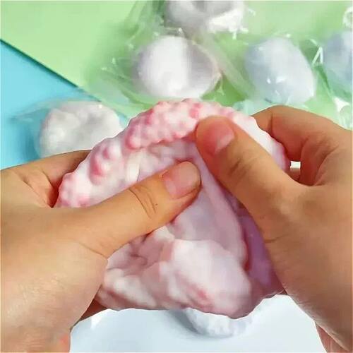6.5CM Handmade Ice Skin Squishy Ball, Shapeable Noisy Sound
