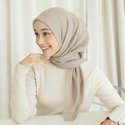 纯色珍珠雪纺方巾方便盖头防晒披肩休闲丝巾防风月子围巾