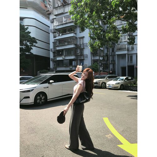 灰色条纹阔腿休闲显瘦长裤