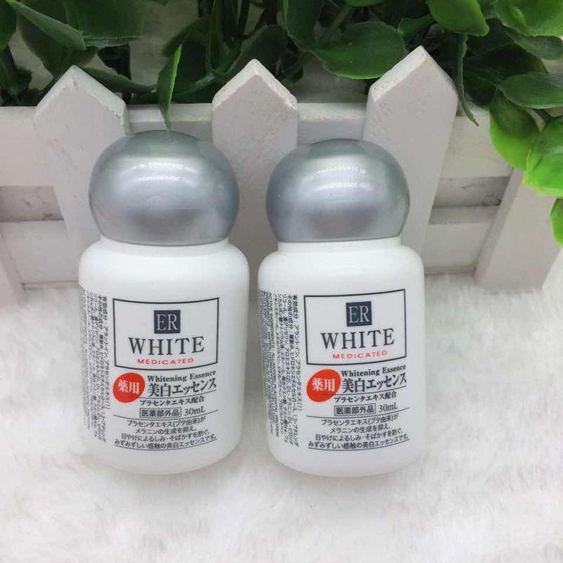 日本DAISO大創 胎盤素ER美白淡斑精華液30ML 活膚緊致 亮白保濕