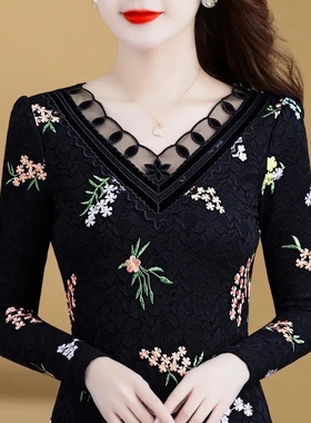 打底衫女内搭长袖碎花2025年秋冬新款V领大码百搭修身上衣1003b