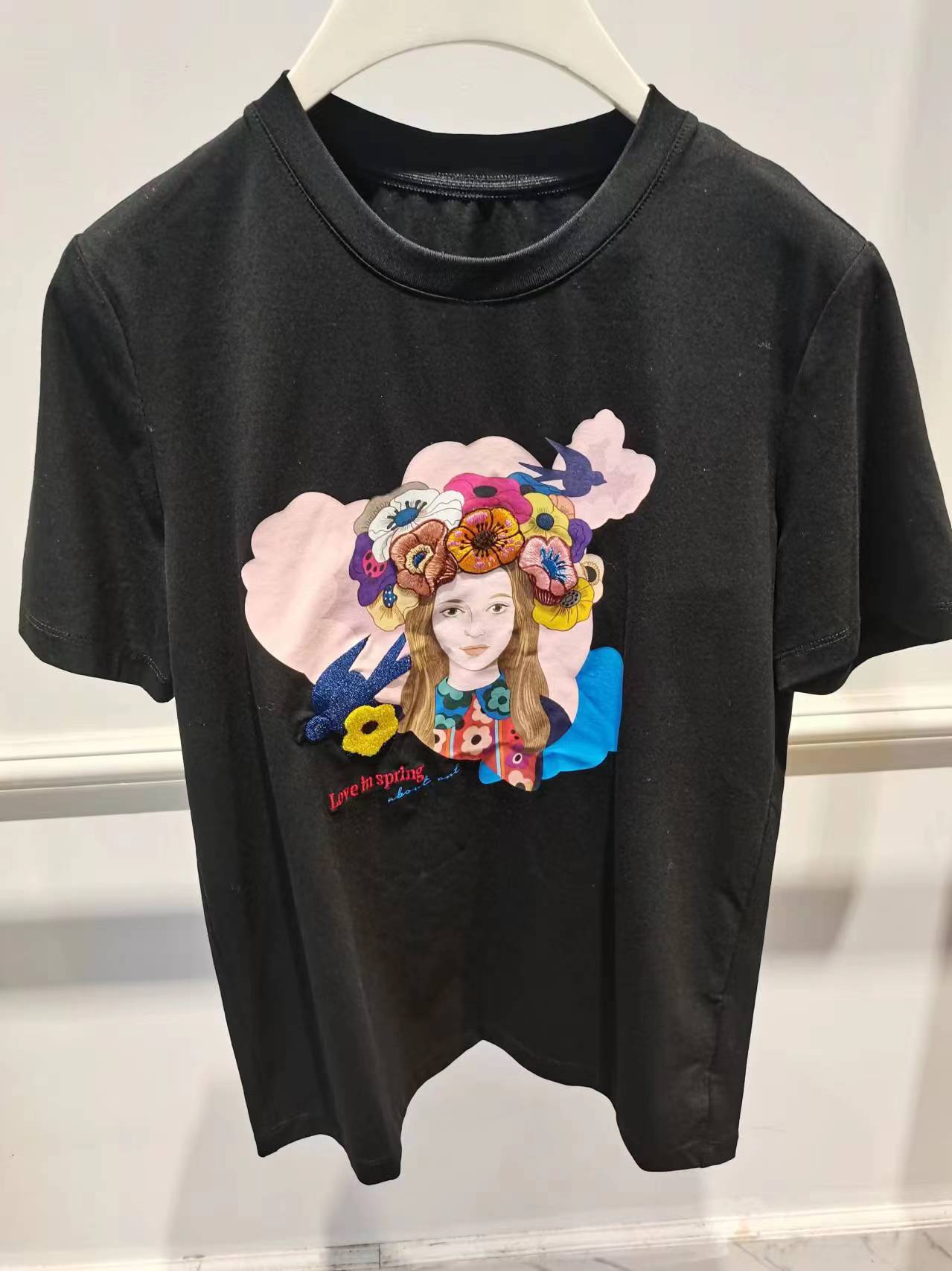 2023年春季专柜正品短袖圆领T恤