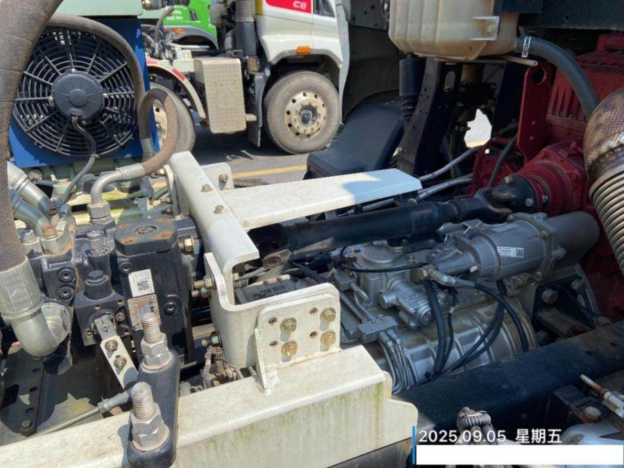 1月4日清远混凝土公司所有的车牌号为粤R53049号的三一牌搅拌车网络拍卖公告