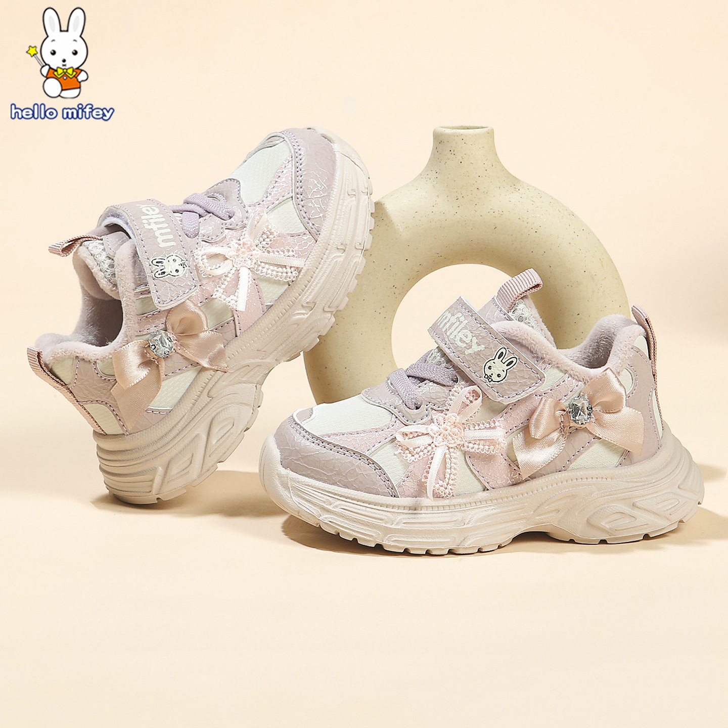 小兔米菲冬季女童加绒运动棉鞋