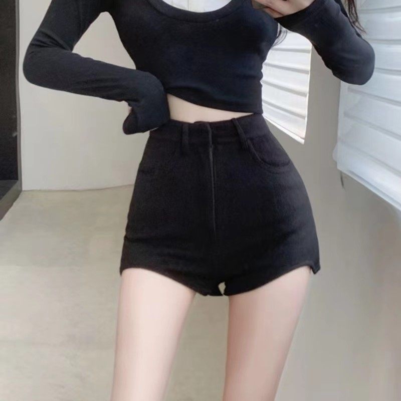 短款高腰洋气显高质感毛呢气质百搭短裤/ULI3142,女装/女士精品,短裤,淘宝优惠券,粉丝福利购,淘宝优惠卷