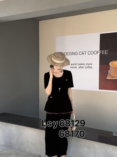 法式复古设计钉珠花朵丝绒上衣女夏季何叶边遮肉显瘦洋气短袖T恤