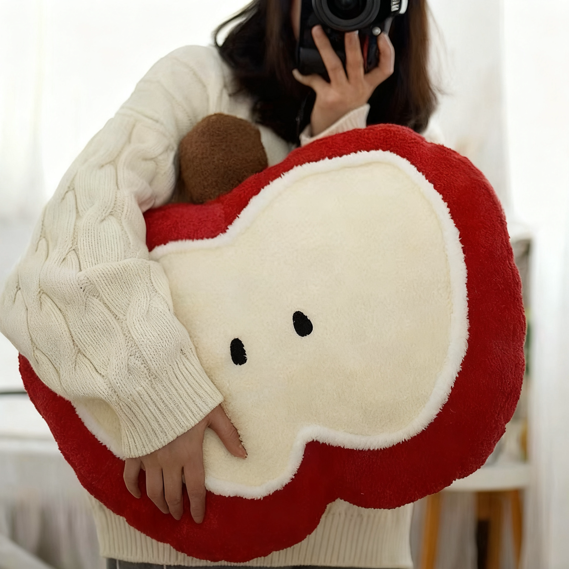 可爱毛绒苹果抱枕午休枕家居沙发靠枕床头靠垫汽车办公室枕头礼物