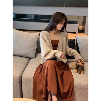 清冷贵气感穿搭套装女2025新款气场强大连衣裙子高级感初秋一整套