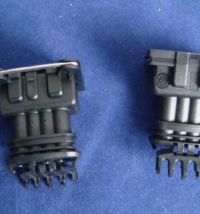 282192-1  AMP/TYCO  原装正品 汽车接插件