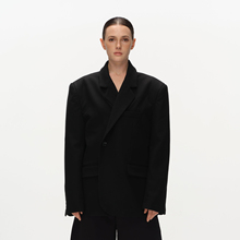Metaricotta 黑色高级质感廓形时尚西装垫肩外套