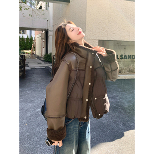 咖色皮毛一体拼接短款羽绒服外套女冬季2025新款白鸭绒小个子超火
