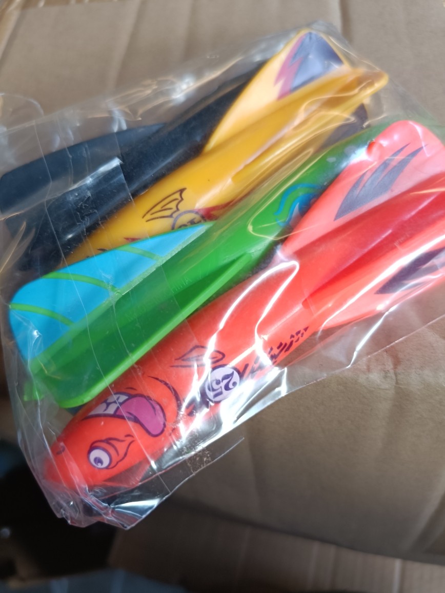 潜水训练玩具练习闭气水下儿童游泳馆教具戏水鱼雷黑橘绿颜色鲜艳