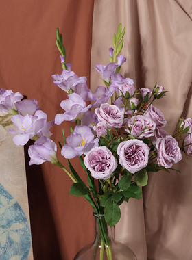 紫丁香奥斯丁搭配香芋紫色剑兰仿真花样板间商店橱窗软装搭配假花