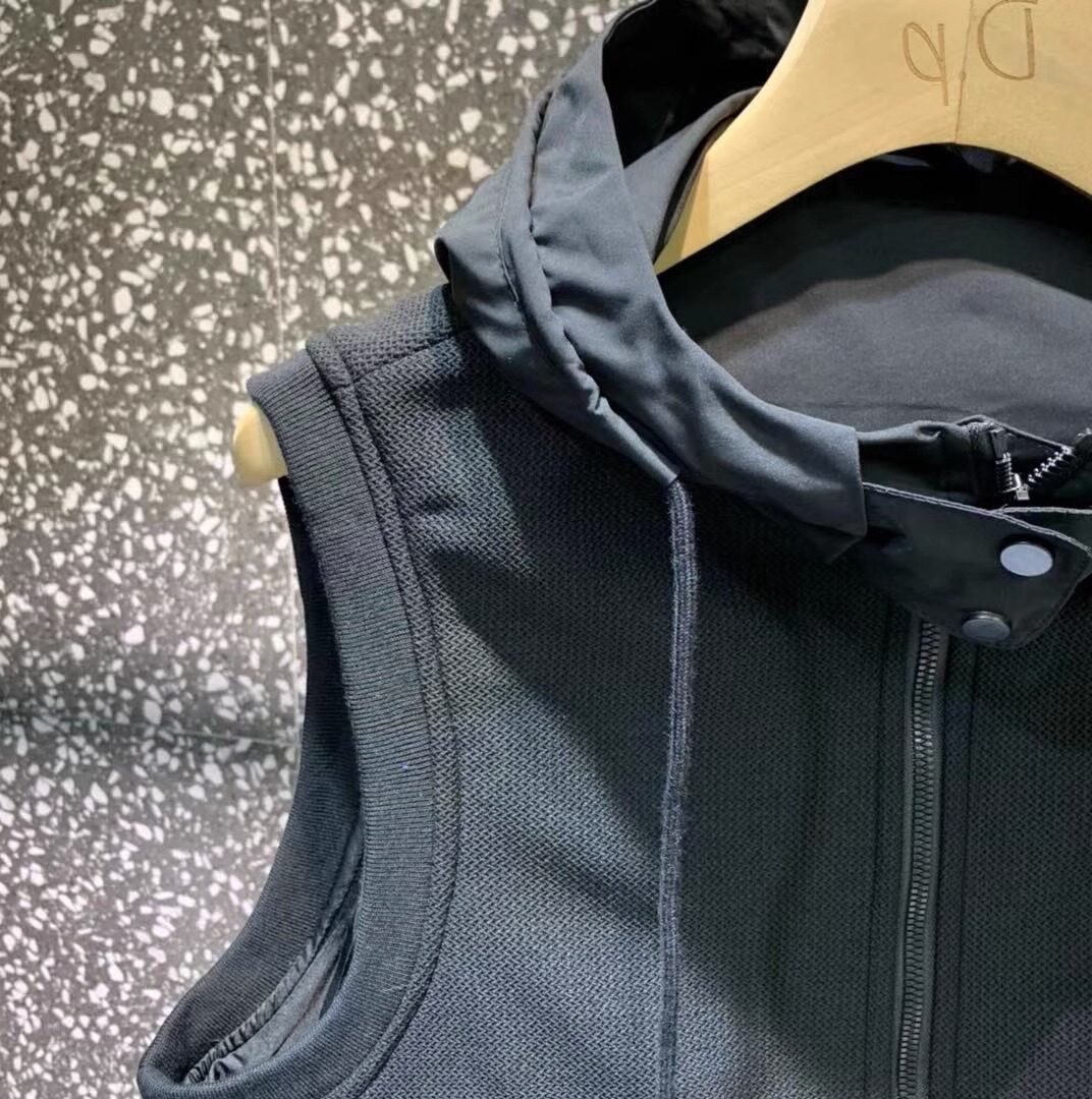 MENS TRENDY BRAND SPLICING HOODED VEST SPRING NEW KNITTED NICHE CASUAL SLEEVELESS JACKET ALL-MATCH FASHION TOP TREND