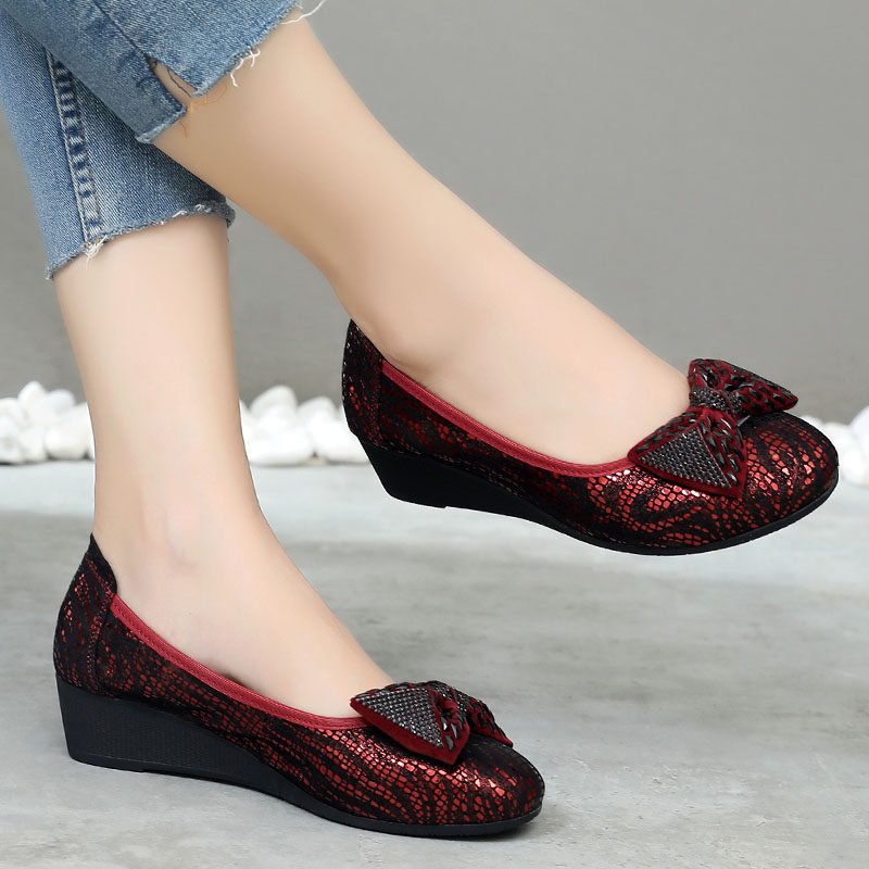 2025新款春季真皮一脚蹬大码女鞋41一43单鞋舒适橡胶底坡跟豆豆鞋,女鞋,乐福鞋（豆豆鞋）,淘宝优惠券,粉丝福利购,淘宝优惠卷