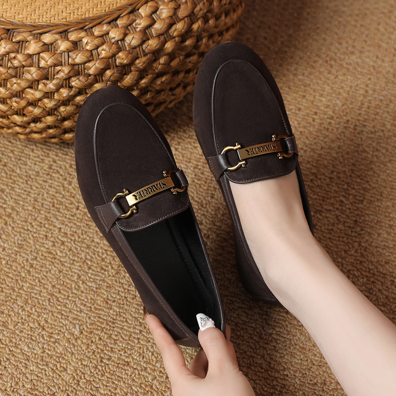 玲峰大码真皮女鞋柔软舒适透气