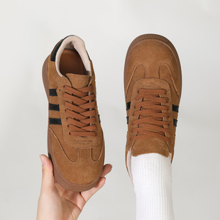 平跟41一43板鞋 女鞋 超火特单42胖脚宽肥软大码 品牌真皮秋冬新款