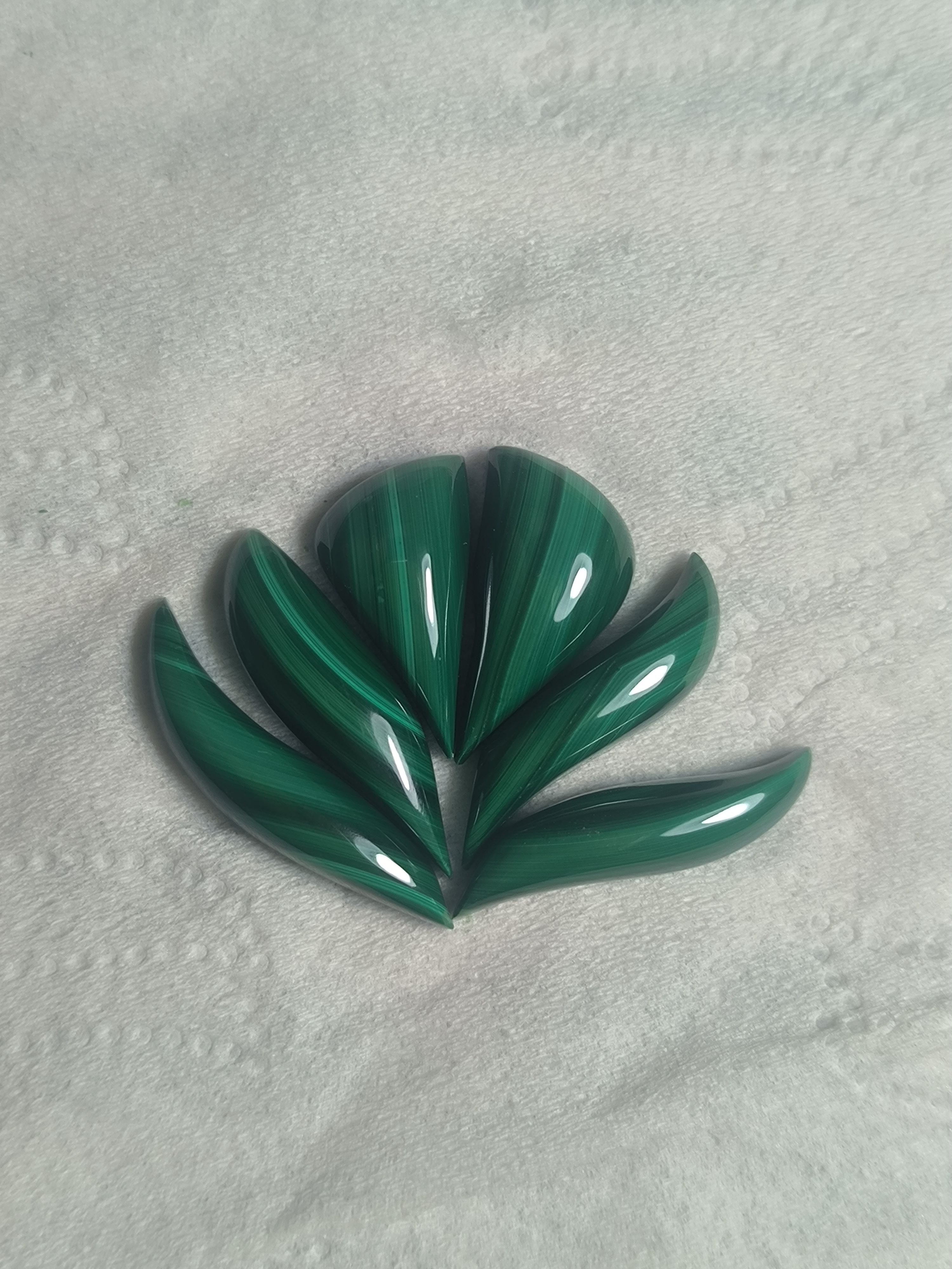 天然水晶孔雀石吊坠绿宝石异形定制水滴蛋面情侣同款饰品挂件