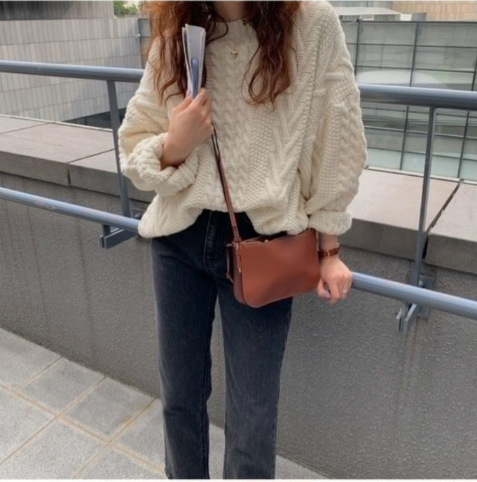 山羊绒套头毛衣女25秋冬新款韩版宽松大码圆领麻花加厚针织打底衫