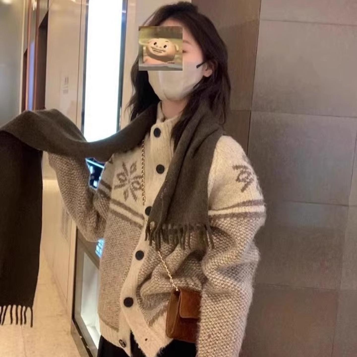 100%山羊绒开衫女加厚费尔岛高领