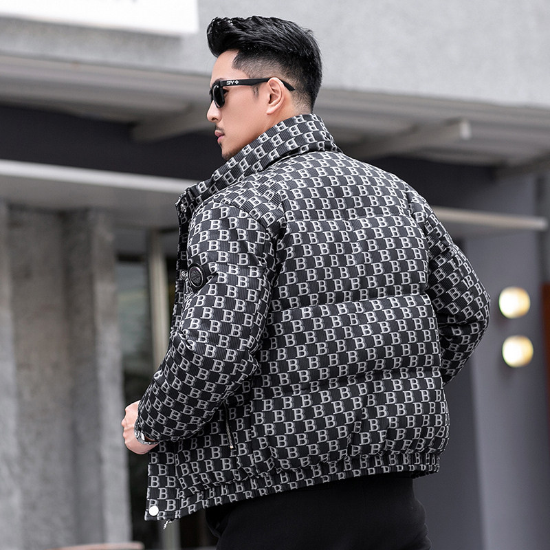 2025冬季立领加厚新款男士90白鸭绒羽绒服9807-P295模特,男装羽绒服,钱塘6023