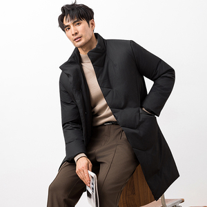 2025冬季主推男士中长款白鸭绒羽绒服1001-P280模特长期有货图片