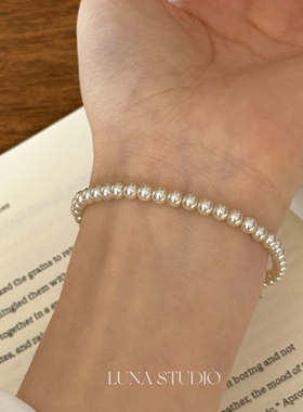 高光奶油白珍珠手链轻奢百搭