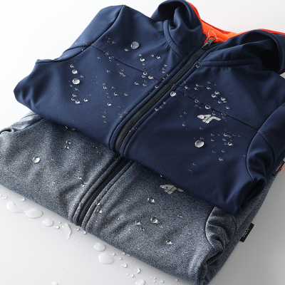 童装软壳加绒秋冬户外宝宝冲锋衣