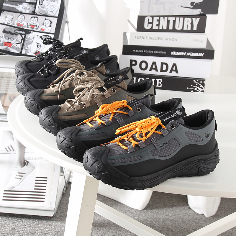 减震橡胶底透气网面拼接登山鞋男