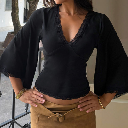 欧美纯欲风V领蕾丝边蝙蝠袖上衣辣妹休闲T恤V-neck lace T-shirt