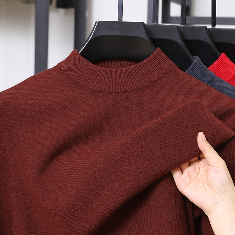 中年爸爸装上衣服内衣打底针织衫