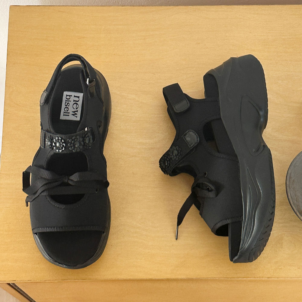 苏木槿复古小众个性厚底休闲凉鞋