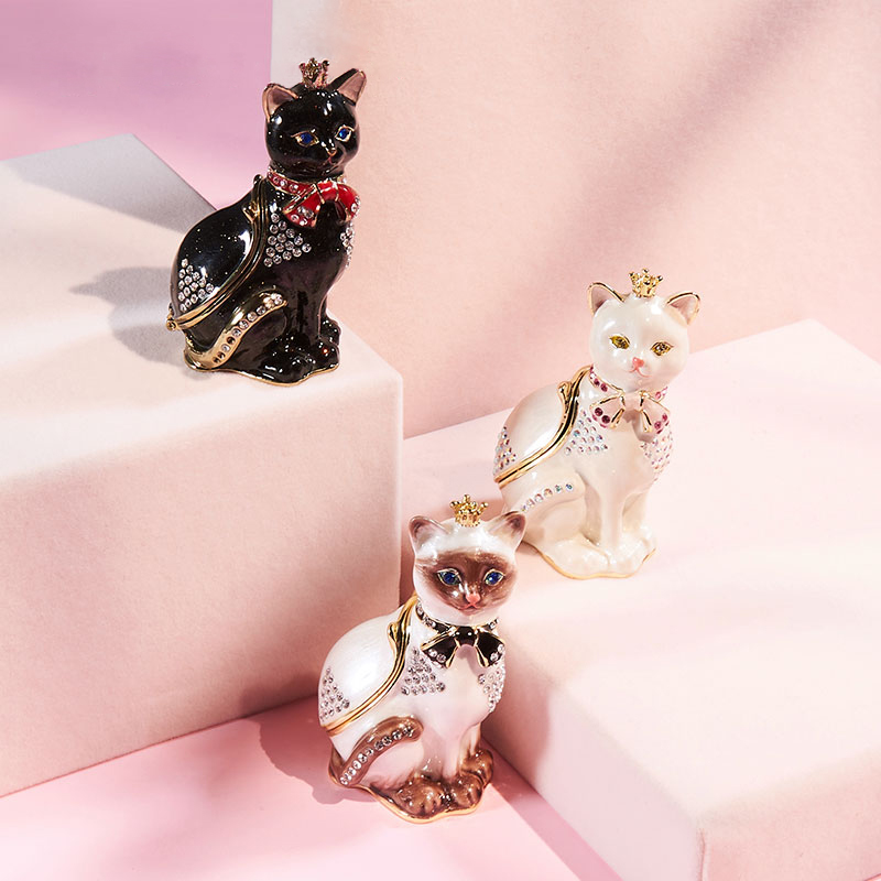 日本Picals小猫咪首饰手饰品收纳盒迷你公仔摆件儿童节女生礼物