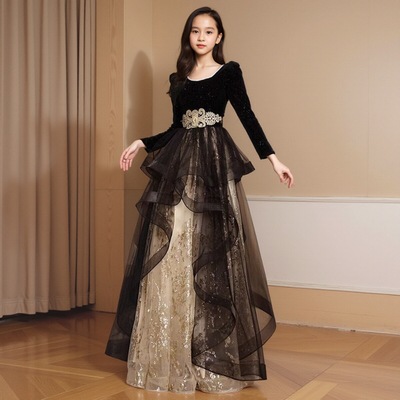 女大童高级感长袖轻奢主持人裙子