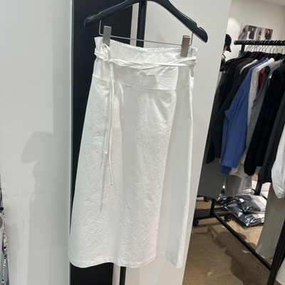 FEBRUARY 11㊣韩国直邮实拍女装新款时尚休闲人气长裙含腰绳