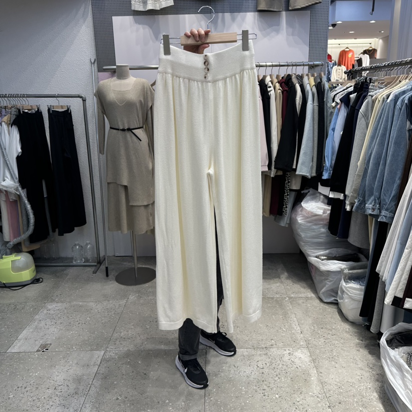 BLOOM-Q东大门㊣实拍女士新款时尚休闲推荐热卖休闲裤纽扣