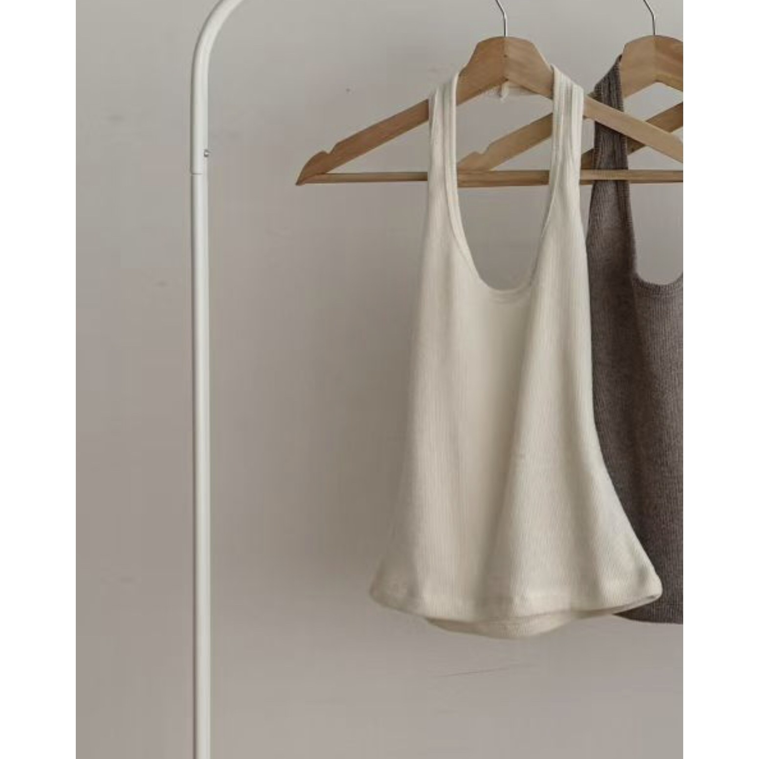 BREEZE-OT东大门㊣实拍女士新款25秋冬推荐吊带背心不含内搭