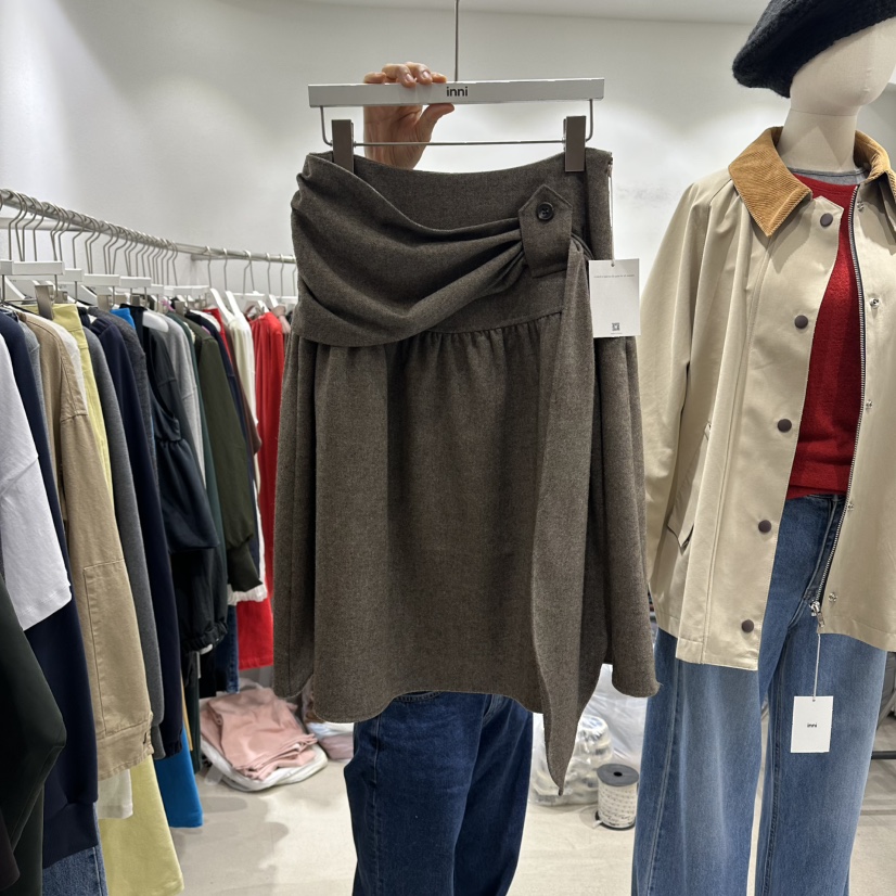 inni东大门㊣实拍女士新品推荐人气25秋冬热卖半身裙中短裙