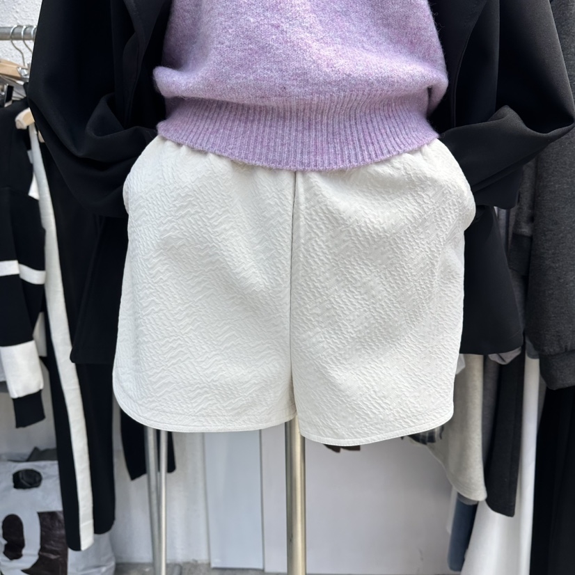 BLOOM-Q东大门㊣代购女士新款推荐25秋冬时尚热卖短裤皮革